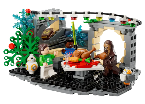 Millennium Falcon™ Holiday Diorama